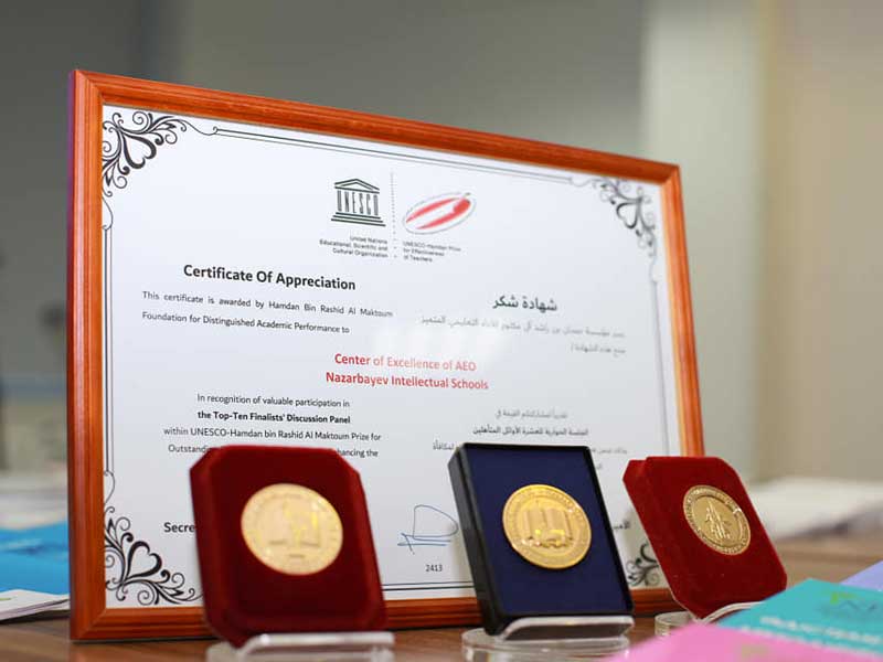 Достижения Назарбаев Интеллектуальных школ изучала узбекская делегация